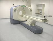 Aufbau des PET/CT-Gerätes im Jahre 2007